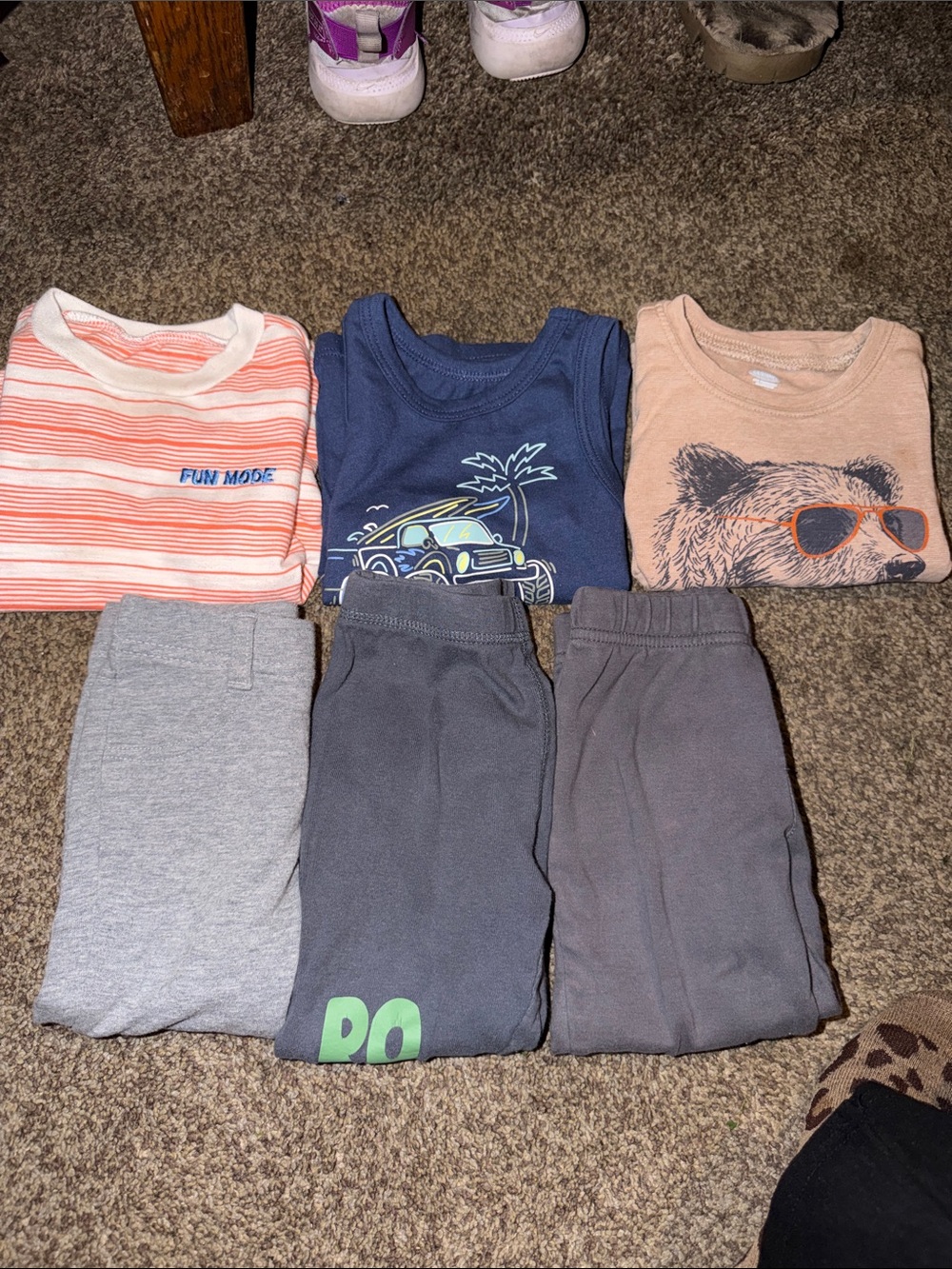 Boys Size 18 Months 5 tops 3 bottoms 1 top 12 months